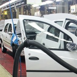 Иран и Россия намерены совместно производить автомобиль Tondar 90.