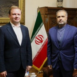 Посол Ирана в РФ провел встречу с представителем российской Госдумы.