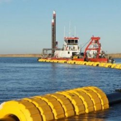 Девять земкараванов работают на Волго-Каспийском морском судоходном канале.